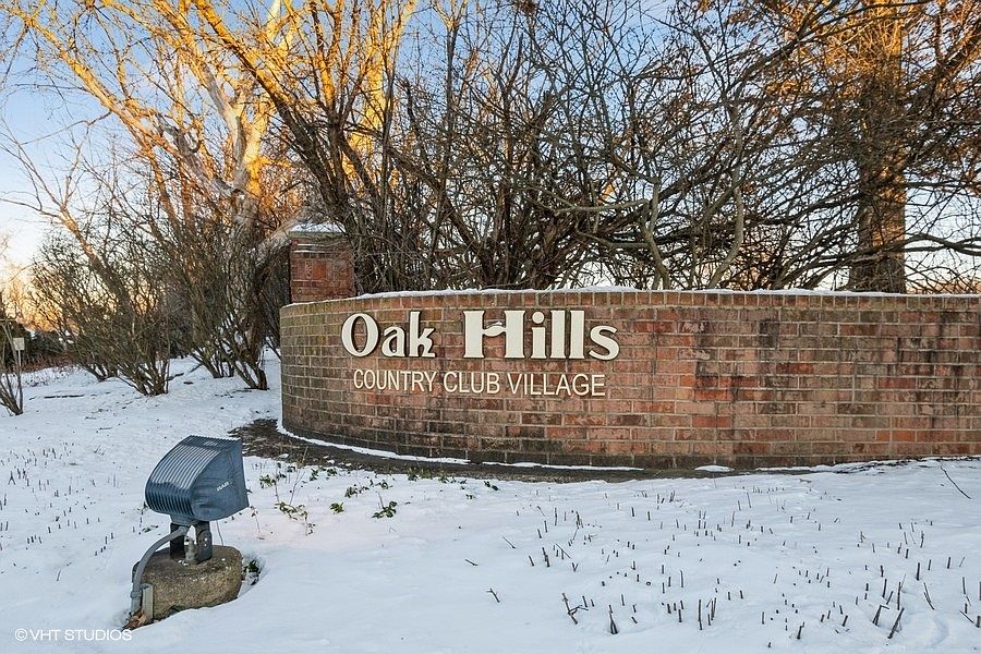 7826 W Arquilla Dr Palos Heights IL Zillow