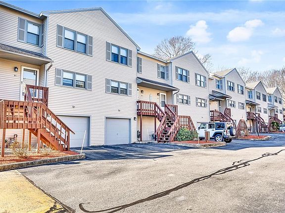 2nd image of 1603 Plainfield Pike APT D2