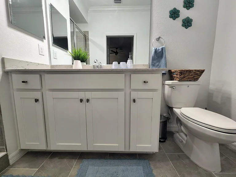18028 Gawthrop Dr #401 — Photo 14