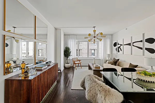 Sold by Douglas Elliman | media 20