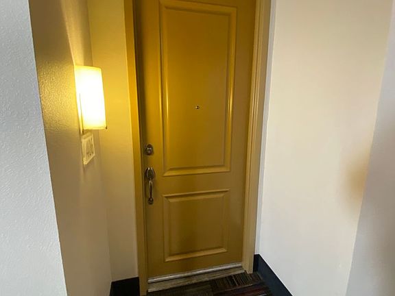 2nd image of 39 E Agate Ave Unit 406