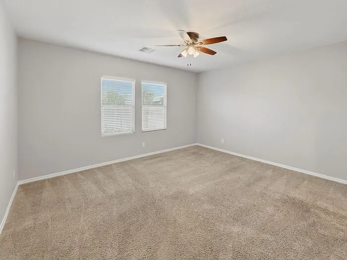 19590 W Badgett Ln — Photo 11