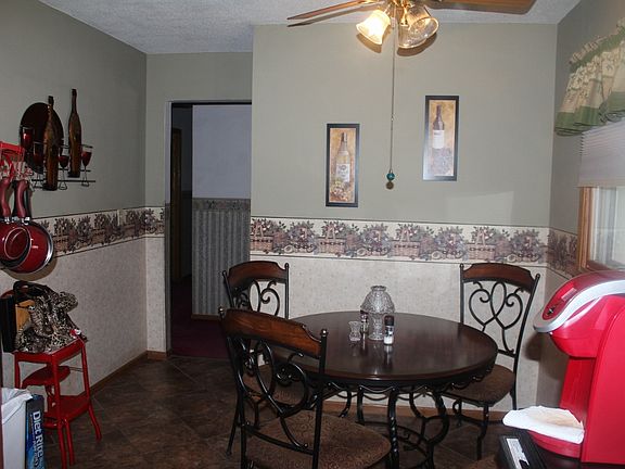 5th image of 2326 McConnell Ave