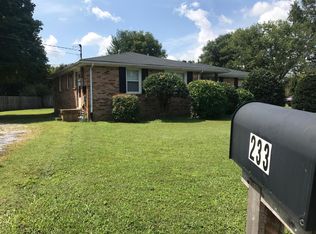 233 Camelot Dr, Nashville, TN 37221
