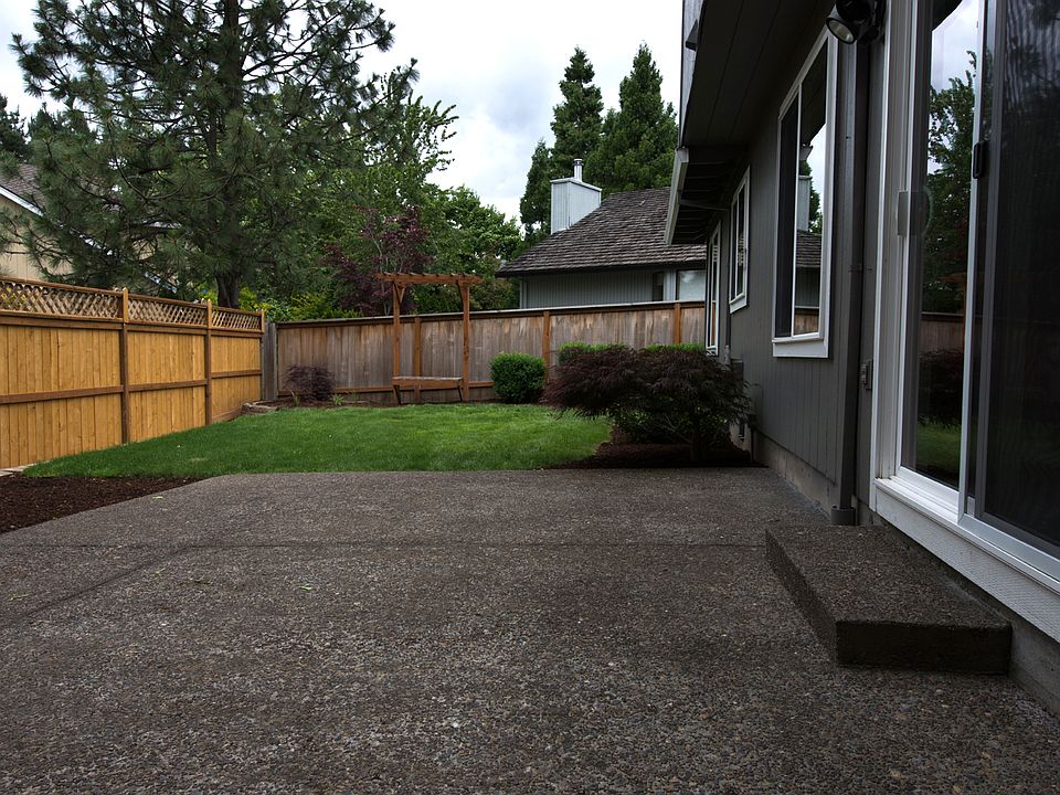 2nd image of 11145 SW 123rd Pl