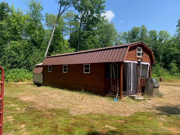 14756 N Maple Block Rd, Paradise, MI 49768