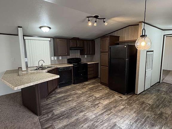 2nd image of 33 Amado St #33