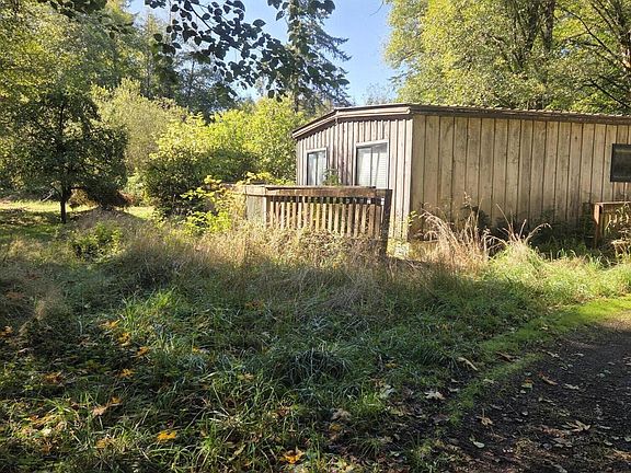 4th image of 82550 Vinemaple Rd
