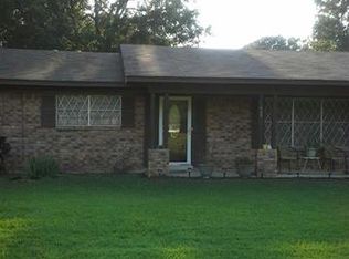 505 Precinct Rd, Hooks, TX 75561