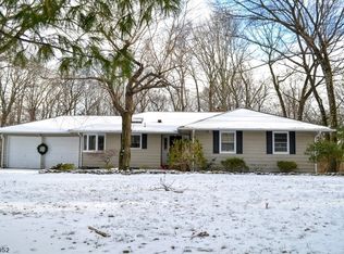 29 Stoneybrook Rd, Montville, NJ 07045