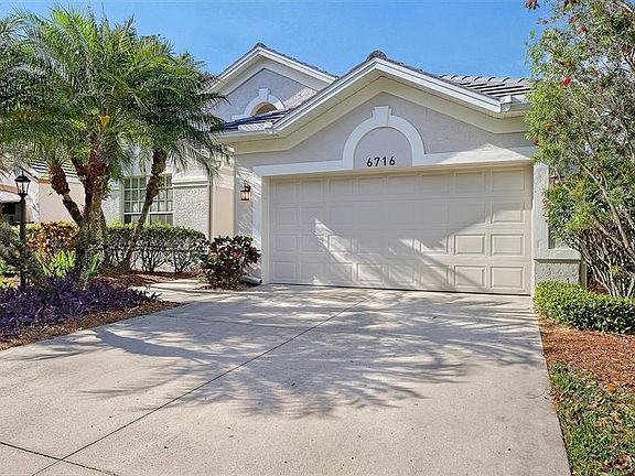 3rd image of 6716 Spring Moss Pl