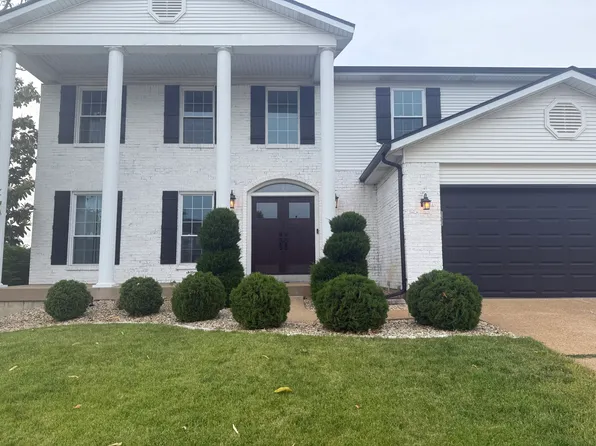 5027 Lowndes Dr, Saint Louis, MO 63129