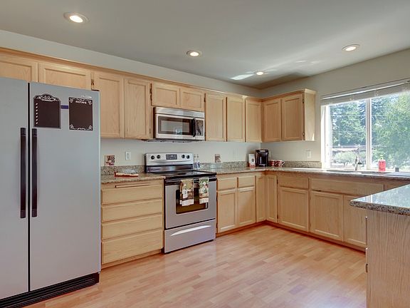 5th image of 9229 151st Street Ct E