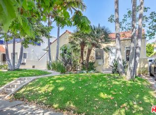828 N Sycamore Ave, Los Angeles, CA 90038