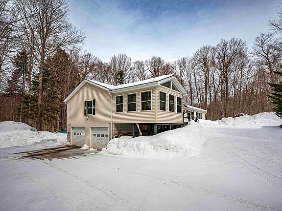 3rd image of 65 Uncas Rd