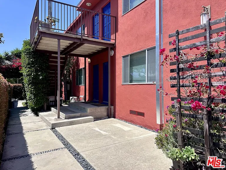 502 Westminster Ave #2 — Photo 27