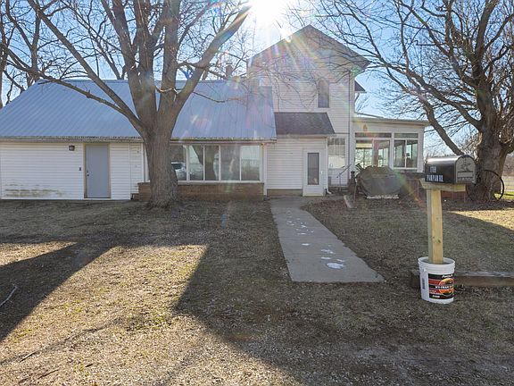 2nd image of 1769 Paw Paw Rd