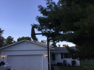 3695 Carlisle Dr, Brunswick, OH 44212