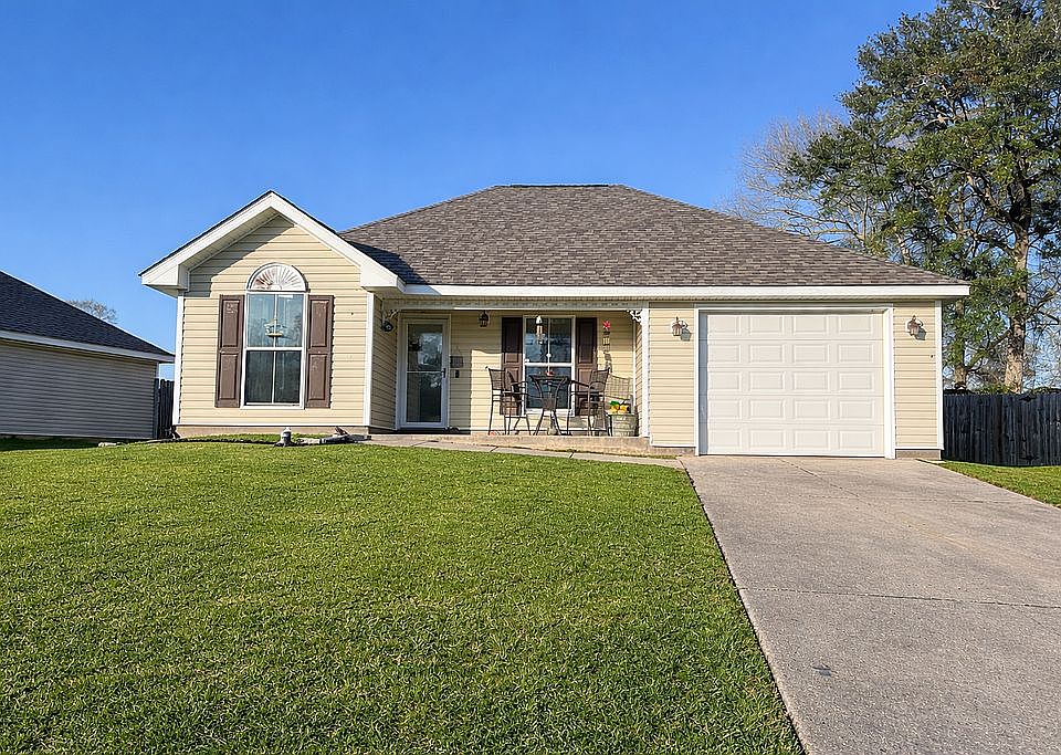 1st image of 13470 McLeod Ct