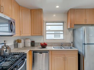 8819 Reading Ave #8821, Los Angeles, CA 90045