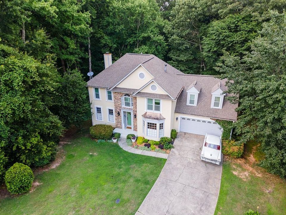 1st image of 542 Russett Ct SW
