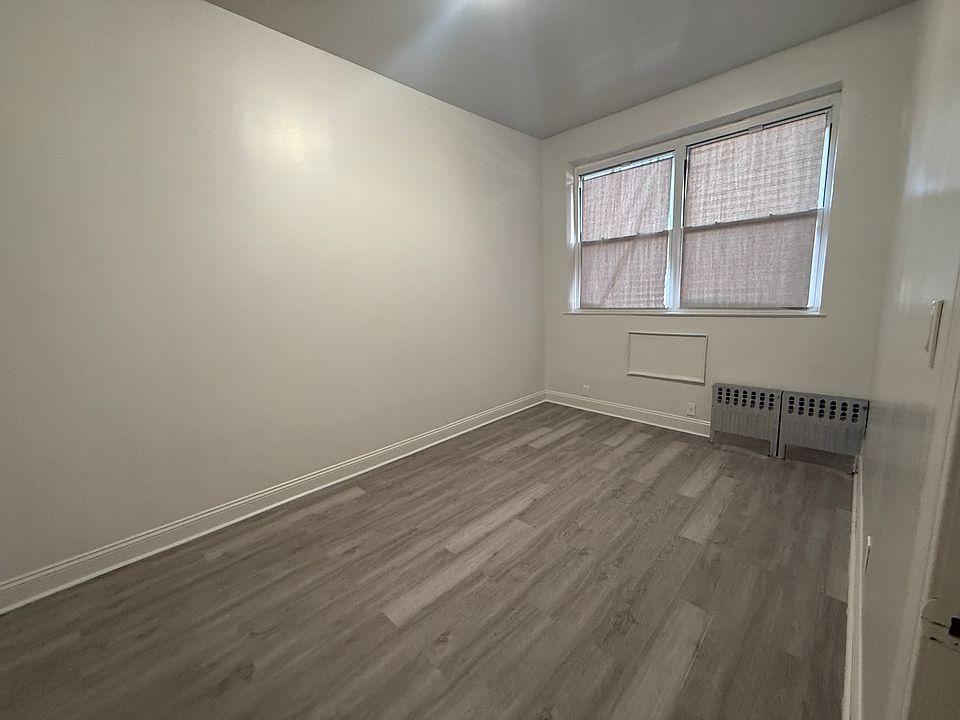 1st image of 1916 Avenue U #2F