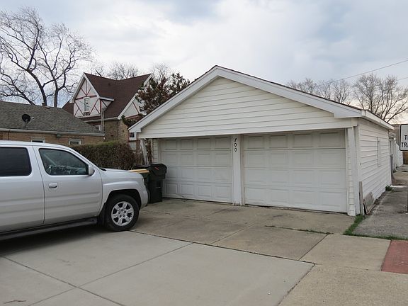5th image of 700 24th Ave