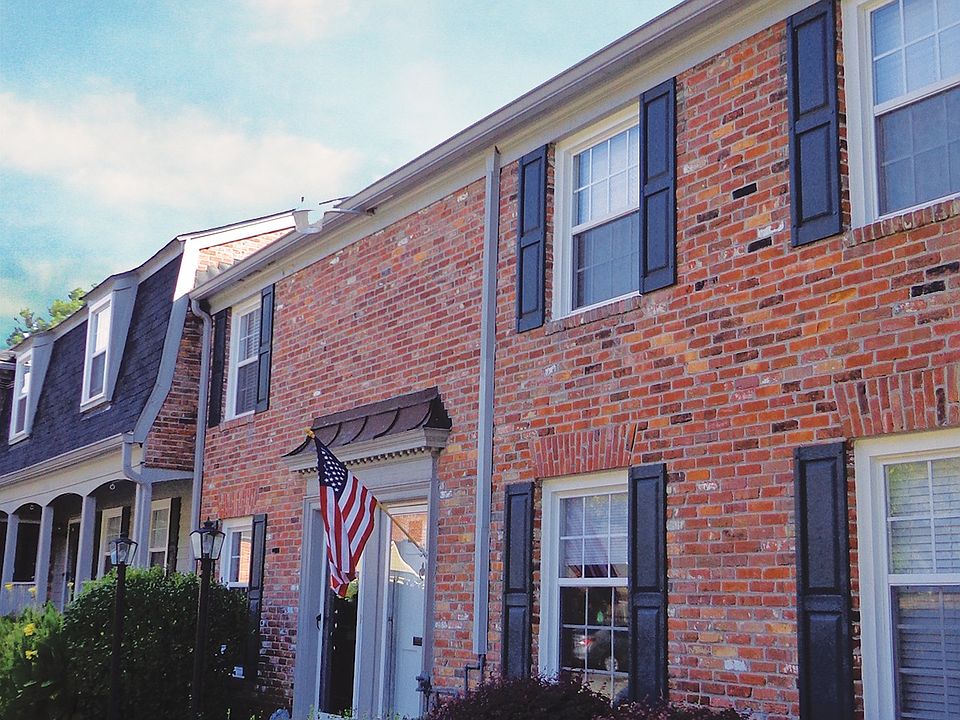 1st image of 160 Yeardley Dr APT 9