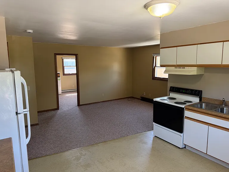 1611 Maness Ct #2 — Photo 2