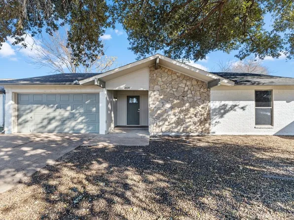 1820 High Ridge Cv, Carrollton, TX 75006