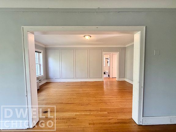 3rd image of 805 Judson Ave #2N