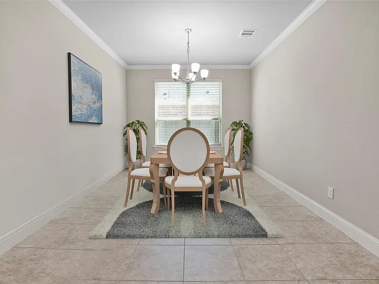 276 Goliad Trl — Photo 6