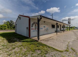 28961 Highway F, Lebanon, MO 65536