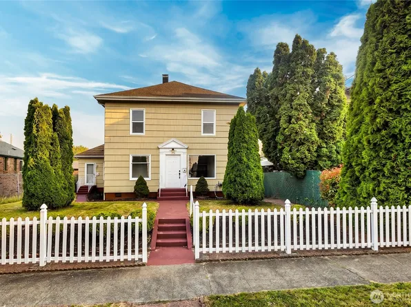 758 S 39th Street, Tacoma, WA 88418