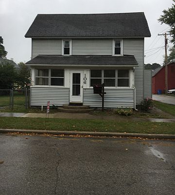 1st image of 106 E Broad St