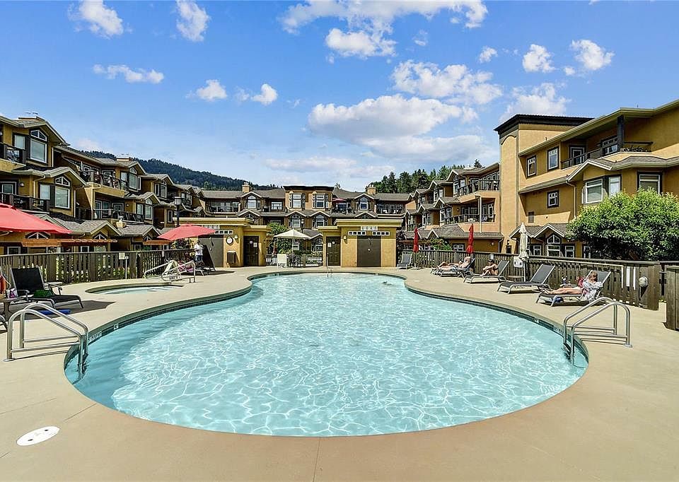 3996 Beach Ave Peachland, BC Zillow Apartments for Rent in Peachland