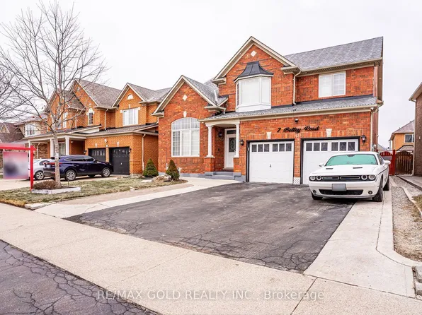 7 Bettey Rd, Brampton, ON L6P 1S9