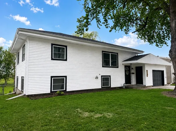 2209 Sunset Ave, Norfolk, NE 68701
