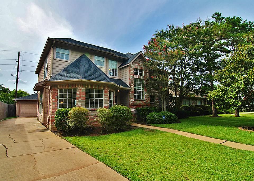 1st image of 2706 Double Lake Dr