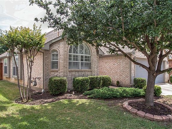 2nd image of 3012 Black Walnut Dr