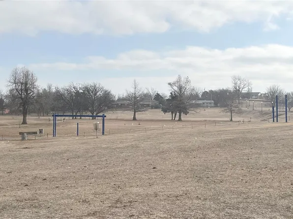 S 13th St Lot 4, Chickasha, OK 73018