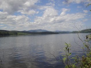 464 E Shore Dr, Adirondack, NY 12808