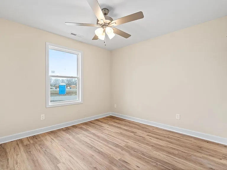 9550 Russellville Rd — Photo 16