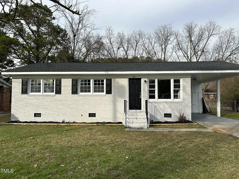 209 Bunche Dr