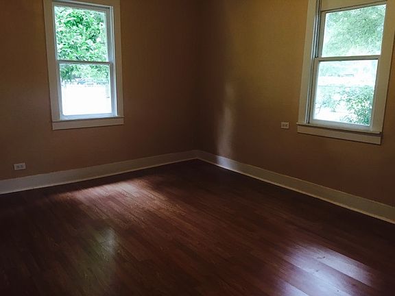 2nd image of 422 Brandywine Ave