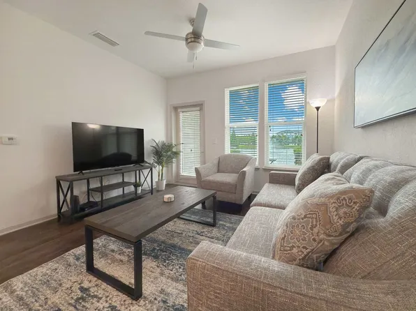 1592 Flournoy Way #Id1526863p, Clearwater, FL 33764