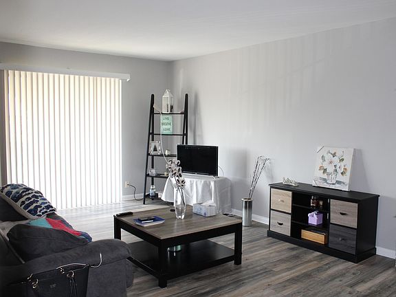 3rd image of 5709 Lyons View Pike APT 5307