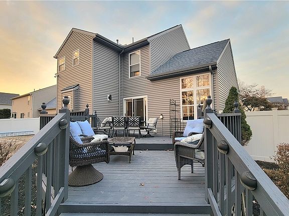 5th image of 7069 Oak Tree Dr S