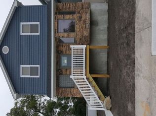 20 Lorraine Rd, Island Park, NY 11558