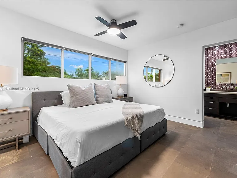 1606 S Bayshore Dr — Photo 33